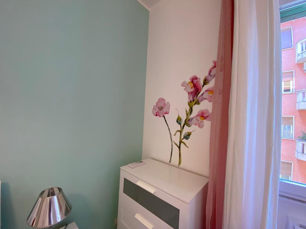 רומא Superior Apt Next Colosseo A/C Wo Fi 3 Bedrooms מראה חיצוני תמונה