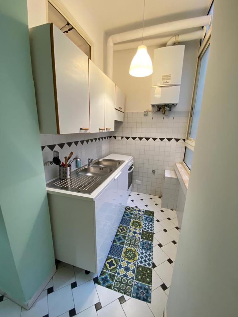רומא Superior Apt Next Colosseo A/C Wo Fi 3 Bedrooms מראה חיצוני תמונה